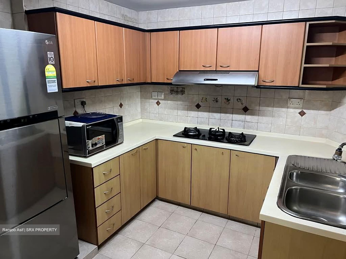 Simsville (D14), Condominium #547332981